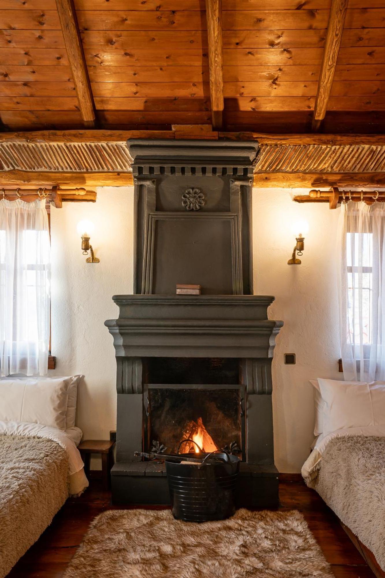 4 Seasons Premium Chalet Agios Athanasios  Exterior photo