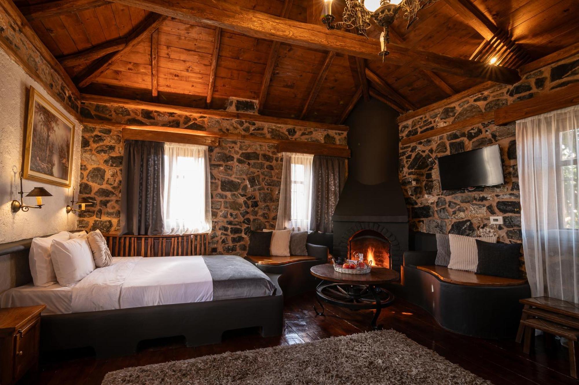 4 Seasons Premium Chalet Agios Athanasios  Exterior photo